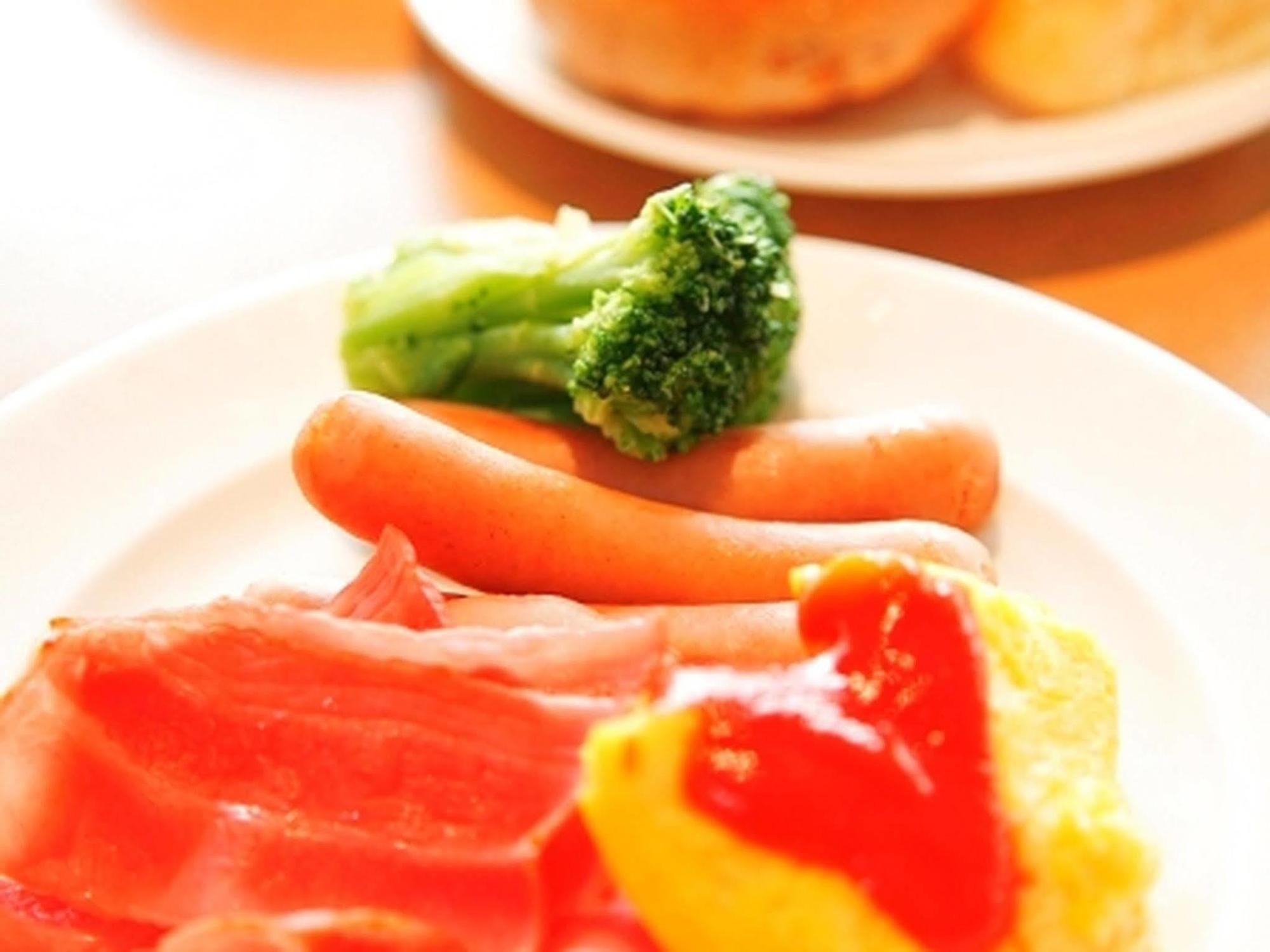 Hotel Route-Inn Wakamiya Inter Miyawaka Экстерьер фото
